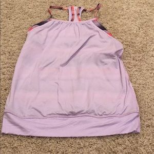 Girls lululemon top with built in bra.